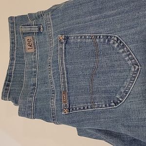 Lee Jeans 18 Medium